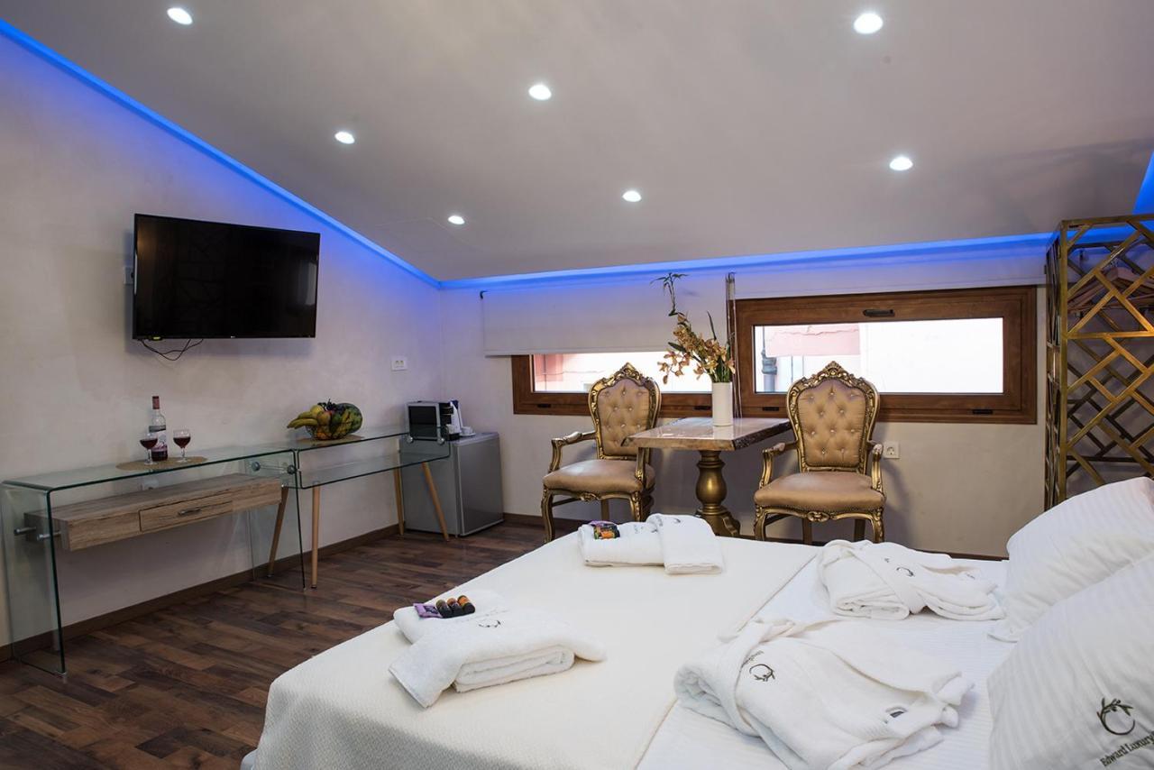 Edward Luxury Suites Ханья Экстерьер фото